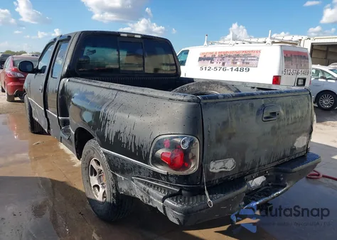 2001 Ford F-150 Lariat/Xl/Xlt z USA, uszkodzony, nr VIN 2FTRX07L31CA65177